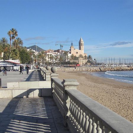 Hotel Hostal Termes à Sitges Extérieur photo